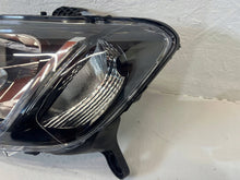 Laden Sie das Bild in den Galerie-Viewer, Frontscheinwerfer Dacia Sandero 90146513 Links Scheinwerfer Headlight