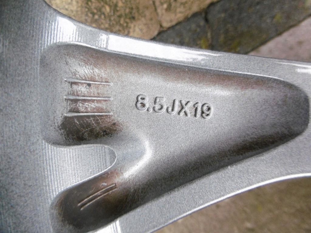 1x Alufelge 19 Zoll 8.5" 5x114.3 46ET 52910-J525 Kia Stinger Rim Wheel