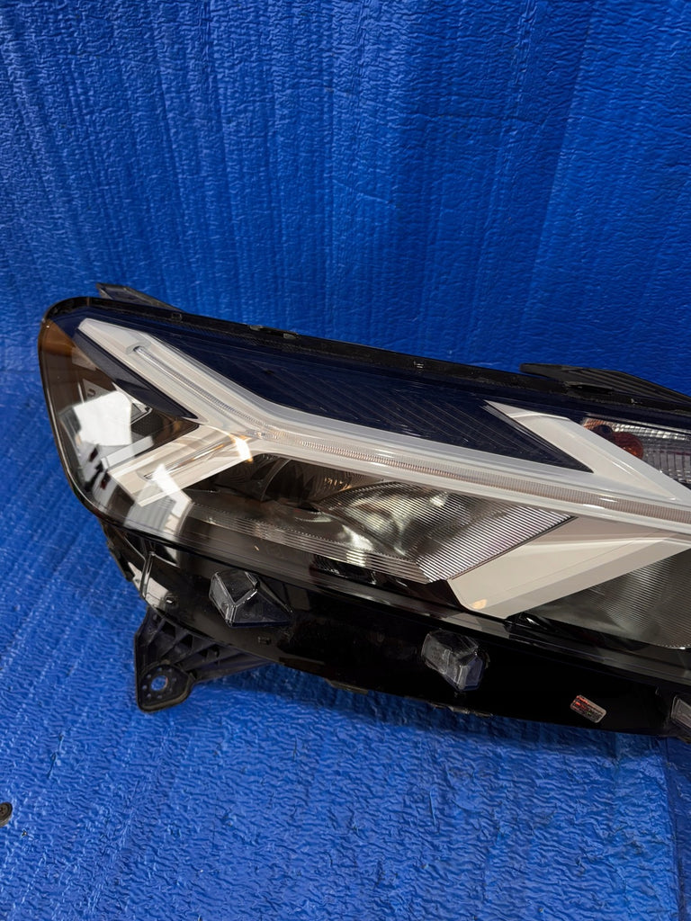 Frontscheinwerfer Dacia Sandero III 260107978R LED Rechts Scheinwerfer Headlight