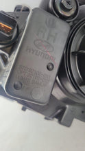 Load image into Gallery viewer, Frontscheinwerfer Hyundai I10 92102-0X1 Rechts Scheinwerfer Headlight
