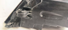 Laden Sie das Bild in den Galerie-Viewer, Frontscheinwerfer Skoda Octavia III 5E1941016C LED Rechts Scheinwerfer Headlight SCH1906315258ir