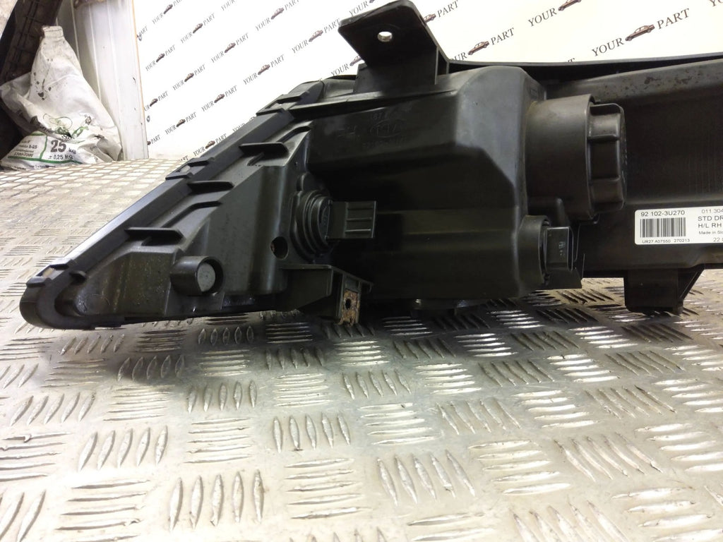 Frontscheinwerfer Kia Sportage 92102-3U270 Rechts Scheinwerfer Headlight SCH2324095096ej