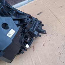 Laden Sie das Bild in den Galerie-Viewer, Frontscheinwerfer BMW 4 G22 G23 G26 5A19351-04 Links Scheinwerfer Headlight SCH5706882761cr