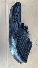Laden Sie das Bild in den Galerie-Viewer, Frontscheinwerfer Hyundai Ix35 Links Scheinwerfer Headlight SCH2438517847md