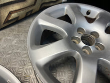 Load image into Gallery viewer, 1x Alufelge 17 Zoll 7.0" 5x100 45ET 42611-05260 Toyota Avensis Rim Wheel FEL8297577975sp
