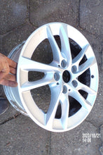 Load image into Gallery viewer, 1x Alufelge 16 Zoll 7.0&quot; 5x112 47ET 6855083 BMW 2 F45 F46 Rim Wheel