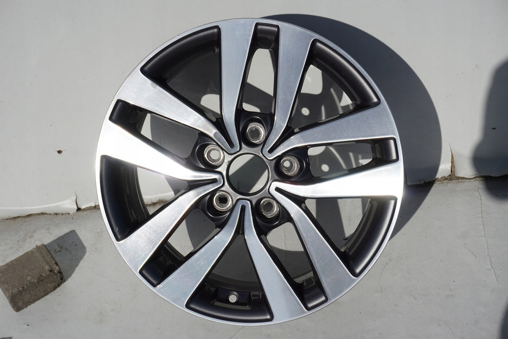 1x Alufelge 16 Zoll 6.5" 5x114.3 50ET Glanz Graphit 52910-G4200 Hyundai Mg