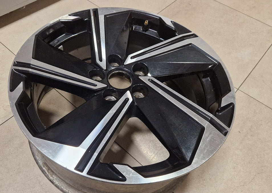 1x Alufelge 18 Zoll 7.0" 5x114.3 38ET 4250G472 Mitsubishi Eclipse Cross FEL6741421880bj