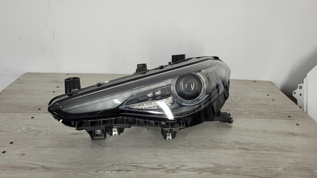 Frontscheinwerfer Alfa Romeo Giulia 50564104 Xenon Links Scheinwerfer Headlight SCH2133565737hw
