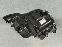 Laden Sie das Bild in den Galerie-Viewer, Frontscheinwerfer Mercedes-Benz W212 A2128200939-E Xenon Links Headlight SCH8075133114fg