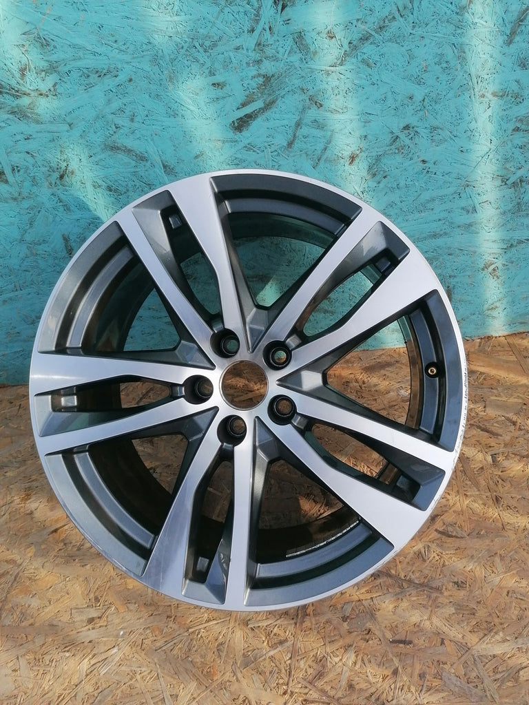 1x Alufelge 19 Zoll 8.0" 5x112 4K0601025H Audi A6 C8 Rim Wheel