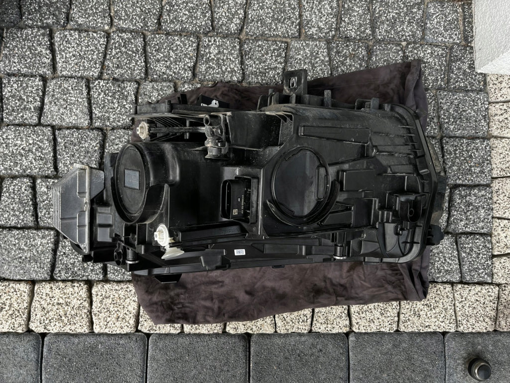 Frontscheinwerfer Mercedes-Benz Eqa Eqb A2439062801 A2439062701 Rechts Headlight SCH1359155302zf