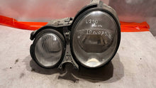 Laden Sie das Bild in den Galerie-Viewer, Frontscheinwerfer Mercedes-Benz W210 A2108204061 Xenon Rechts Headlight SCH7524706743cn