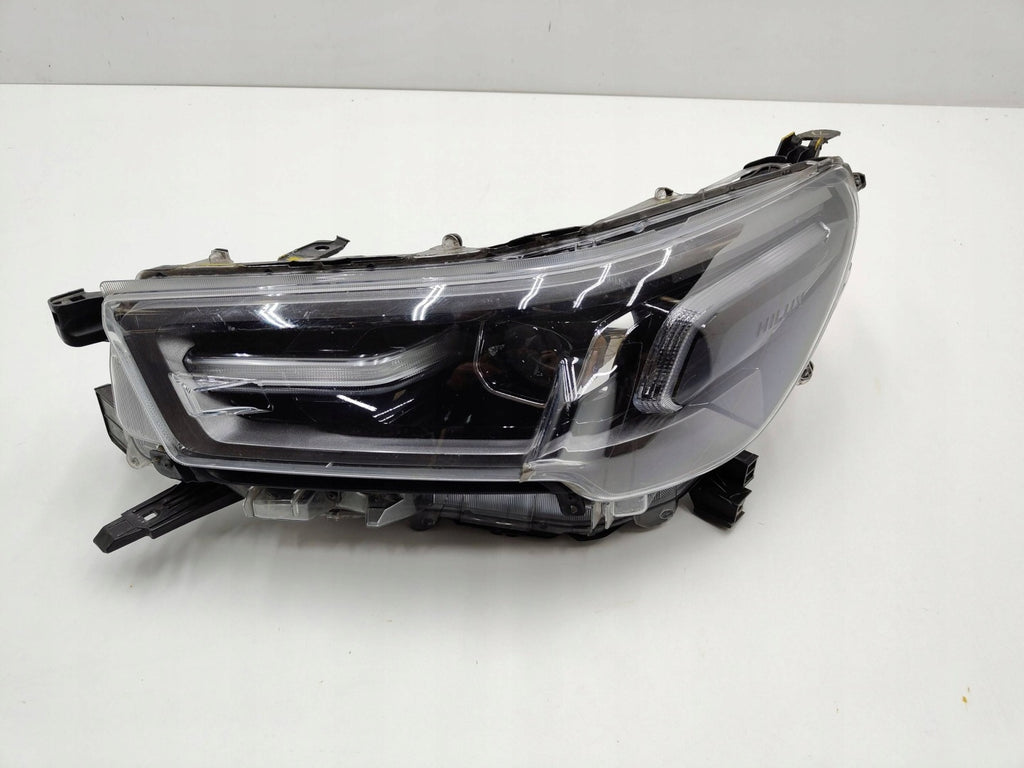 Frontscheinwerfer Toyota Hilux VIII Links Scheinwerfer Headlight SCH2048015696ar