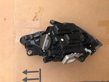 Laden Sie das Bild in den Galerie-Viewer, Frontscheinwerfer Mercedes-Benz Sls Amg A1978202461 Bi-Xenon Rechts Headlight