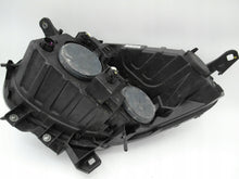 Laden Sie das Bild in den Galerie-Viewer, Frontscheinwerfer Opel Combo 520668560E Rechts Scheinwerfer Headlight SCH4589032542ej