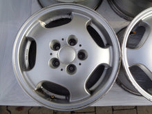 Load image into Gallery viewer, 4x Alufelge 15 Zoll 7.0&quot; 5x112 37ET Silber A2314010400 Mercedes-Benz Clk