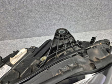 Laden Sie das Bild in den Galerie-Viewer, Frontscheinwerfer Mercedes-Benz W206 A2069062903 LED Links Headlight SCH7716232853fl