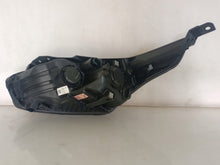 Laden Sie das Bild in den Galerie-Viewer, Frontscheinwerfer Kia Ceed 92102-J7050 Rechts Scheinwerfer Headlight SCH1856707408ef