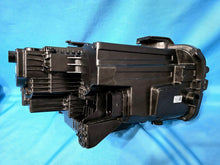 Laden Sie das Bild in den Galerie-Viewer, Frontscheinwerfer Lynk &amp; Co 01 8889665947 LED Links Scheinwerfer Headlight SCH3175760692pn