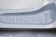 Load image into Gallery viewer, 1x Alufelge 17 Zoll 6.5" 5x105 44ET Glanz Silber 95429922 42622153 Opel Ampera FEL9678863804ns