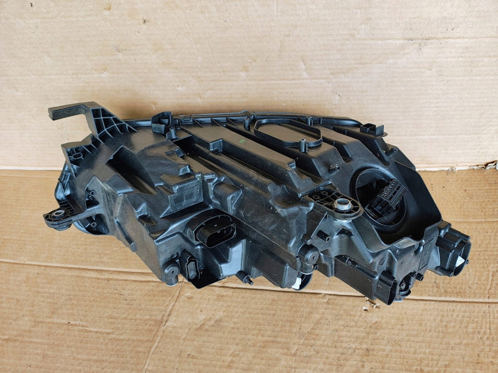 Frontscheinwerfer Skoda Octavia IV 5E4941015B LED Ein Stück (Rechts oder Links) SCH2687578680uc