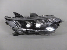 Laden Sie das Bild in den Galerie-Viewer, Frontscheinwerfer Mitsubishi Outlander III ECM921-21E20 LED Rechts Headlight