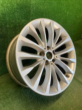Laden Sie das Bild in den Galerie-Viewer, 1x Alufelge 18 Zoll 5x112 6863418 BMW 5 G31 G30 Rim Wheel FEL4537202686nx