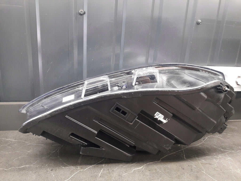 Frontscheinwerfer Ford Focus 201472 LED Links Scheinwerfer Headlight SCH5053614875tl