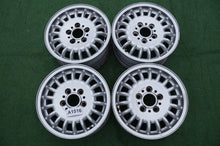 Laden Sie das Bild in den Galerie-Viewer, 4x Alufelge 15 Zoll 7.0" 5x120 47ET 1180069 BMW 3 E36 E46 Rim Wheel FEL7003757727ol