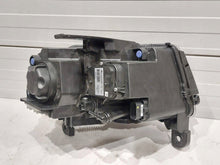 Laden Sie das Bild in den Galerie-Viewer, Frontscheinwerfer Jeep Grand Cherokee 68142493AE Links Scheinwerfer Headlight SCH9896014760qt