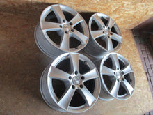 Load image into Gallery viewer, 1x Alufelge 17 Zoll 7.5" 5x120 32ET KBA50295 BMW 1 Rim Wheel FEL9276909119vc
