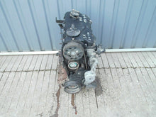 Load image into Gallery viewer, Motor VW Caddy V Golf I 2.0 SDI 190TKm 2006 Diesel Engine Unkomplett MOT5924156938gc