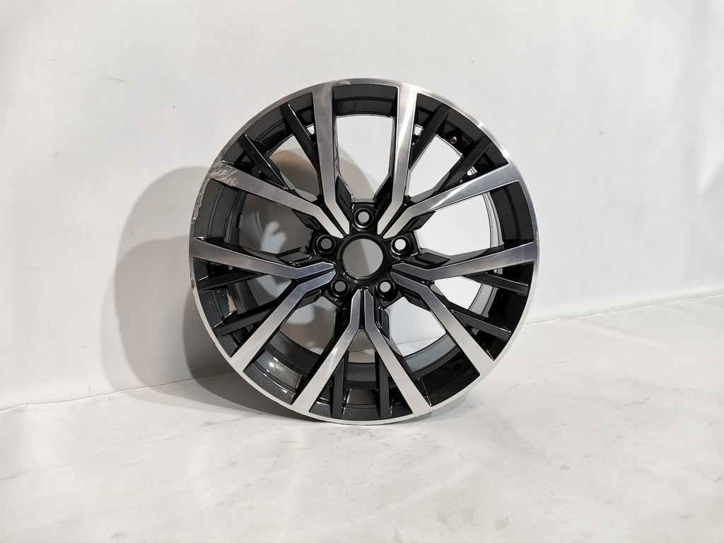 1x Alufelge 17 Zoll 7.0" 5x112 40ET 5NA601025AA VW Tiguan Rim Wheel