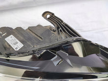 Laden Sie das Bild in den Galerie-Viewer, Frontscheinwerfer Opel Astra K 39218026 Rechts Scheinwerfer Headlight SCH6005913081ze