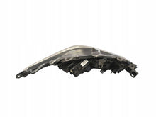 Laden Sie das Bild in den Galerie-Viewer, Frontscheinwerfer Toyota Corolla 81150-02T31 LED Links Scheinwerfer Headlight SCH7100342902vf