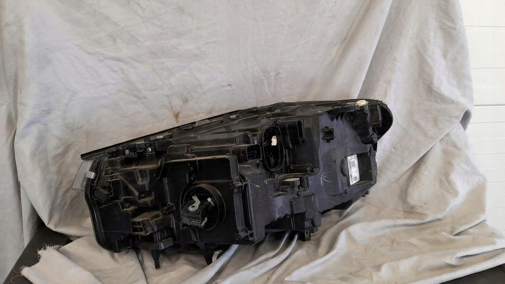 Frontscheinwerfer BMW X3 G01 8739654-02 Vorderseite Scheinwerfer Headlight SCH6589076531na