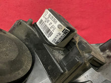 Load image into Gallery viewer, Frontscheinwerfer Opel Astra H 13239288LH Links Scheinwerfer Headlight SCH2117830777rz