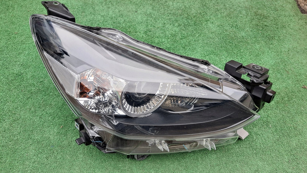 Frontscheinwerfer Mazda II D43N-51030 Full LED Rechts Scheinwerfer Headlight