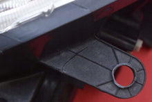 Laden Sie das Bild in den Galerie-Viewer, Frontscheinwerfer Fiat Grande Punto 89101388DX Rechts Scheinwerfer Headlight