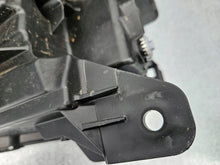 Laden Sie das Bild in den Galerie-Viewer, Frontscheinwerfer Mitsubishi Eclipse 1006713T Vorderseite Scheinwerfer Headlight