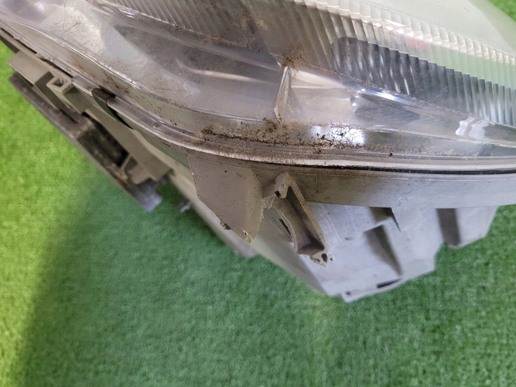 Frontscheinwerfer Mercedes-Benz W203 A2038203659 Xenon Rechts oder Links SCH6293499062la