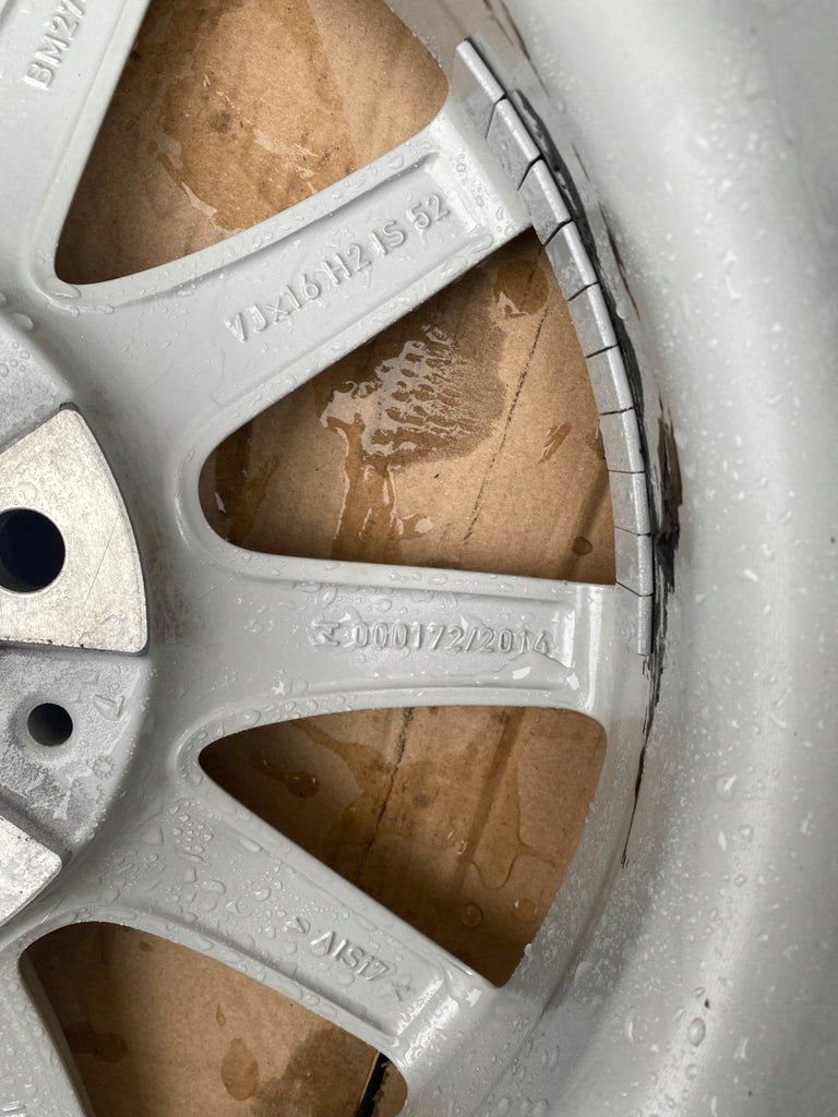 4x Alufelge 16 Zoll 7.0" 5x120 52ET 6855080 BMW 1 F40 Rim Wheel FEL4826707092fk