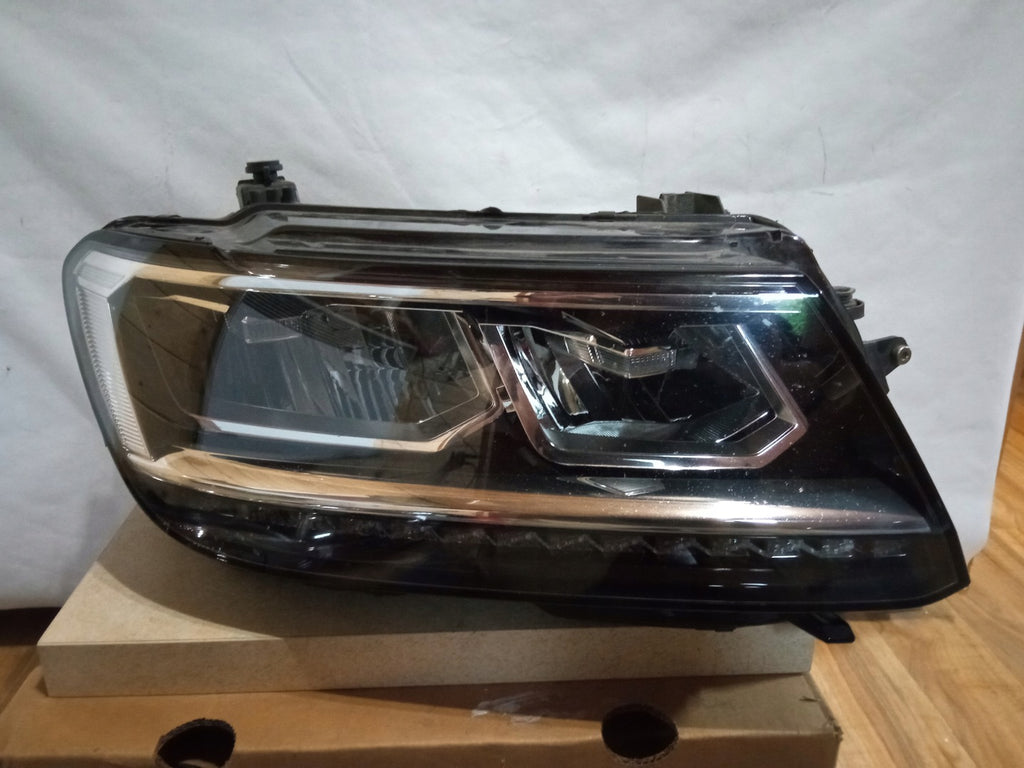 Frontscheinwerfer VW Tiguan 5NB941036D full LED Links Scheinwerfer Headlight