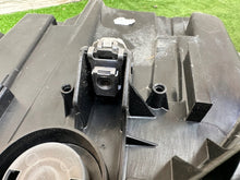 Laden Sie das Bild in den Galerie-Viewer, Frontscheinwerfer BMW 1 F40 8082628 Rechts Scheinwerfer Headlight