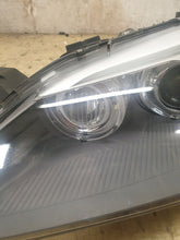 Laden Sie das Bild in den Galerie-Viewer, Frontscheinwerfer BMW 6 F06 F12 F13 7222089-16 Xenon Rechts oder Links SCH9179117170sf