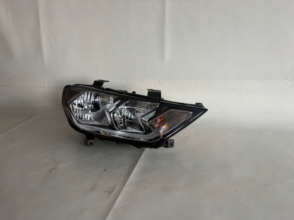 Frontscheinwerfer Audi A1 82A941004 Rechts Scheinwerfer Headlight SCH4097210765cy