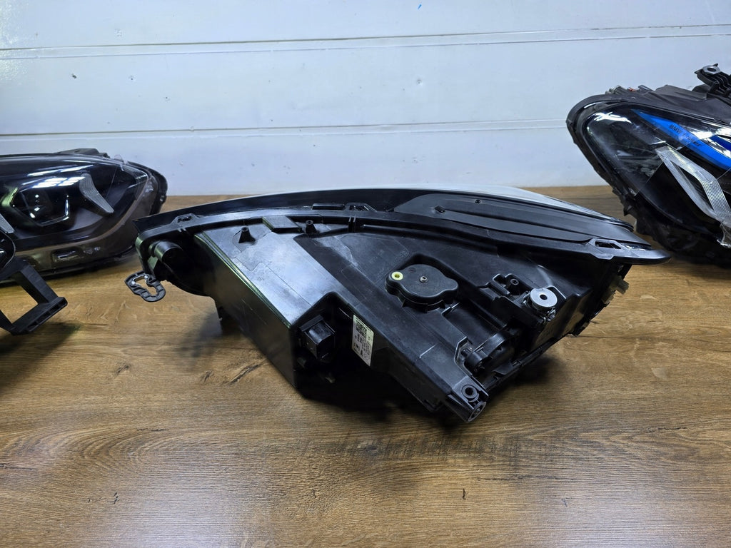 Frontscheinwerfer Seat Tarraco 5FJ941008J Rechts Scheinwerfer Headlight