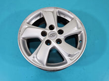 Laden Sie das Bild in den Galerie-Viewer, 1x Alufelge 16 Zoll 6.5&quot; 5x114.3 45ET 1429622 Hyundai Ix35 Rim Wheel