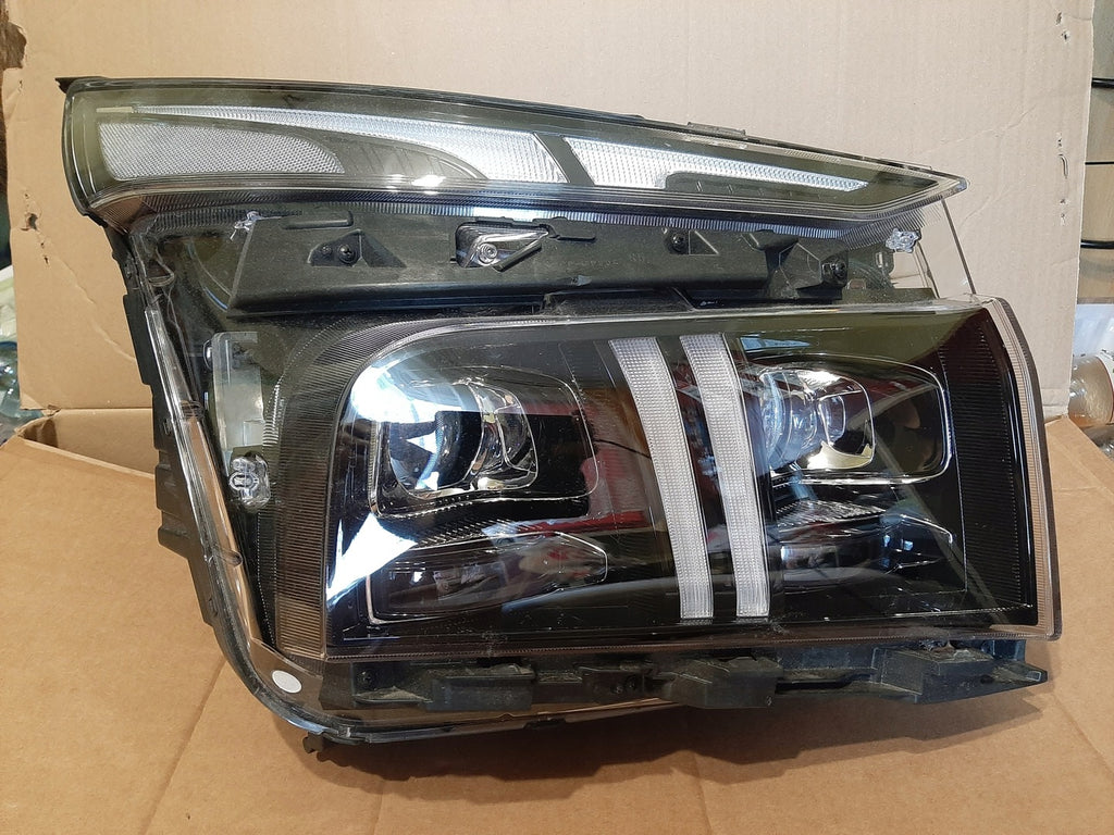 Frontscheinwerfer Hyundai Santa Fe IV 92102S1600 92102CL100 LED Rechts Headlight